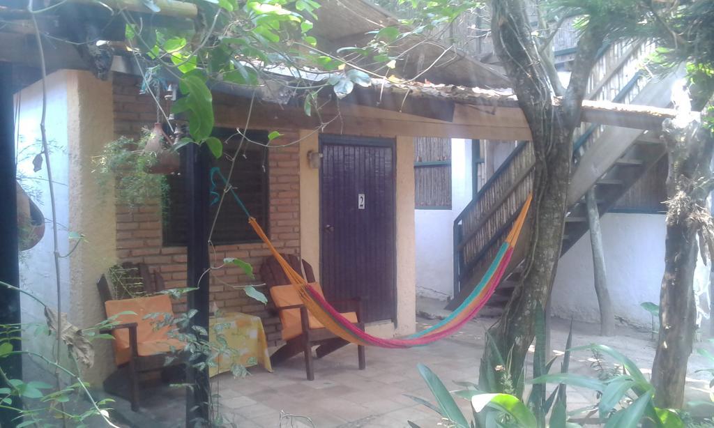 Caribbean Coral Inn Tela Extérieur photo
